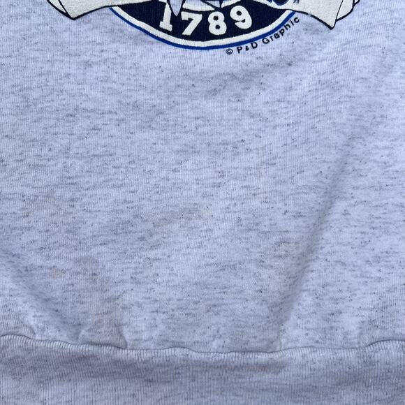 Vintage Georgetown University Hoyas Bulldog Crewneck Sweatshirt College School - Picture 8 of 12